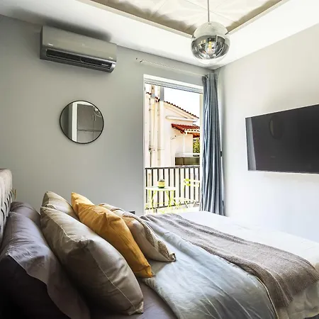 Apartment Socrates C4 - Urban Calm By The Sea Kalamata